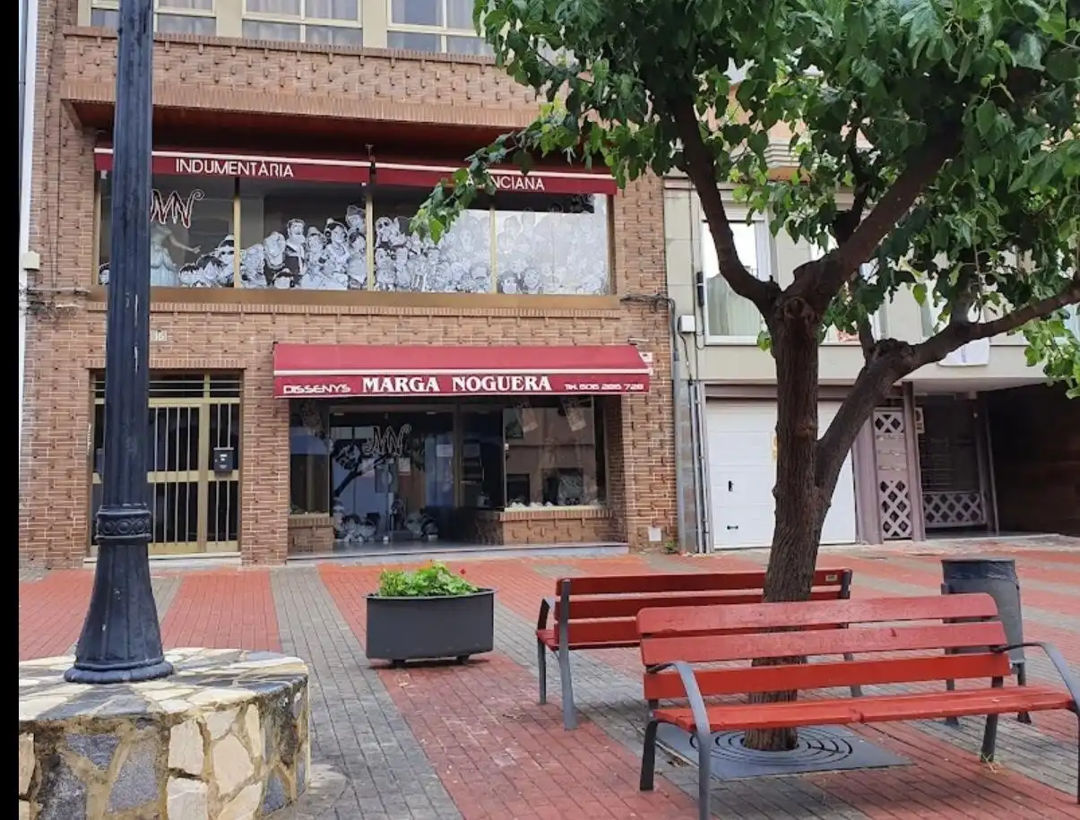 Local en venta en Tavernes de la Valldigna con Amueblado