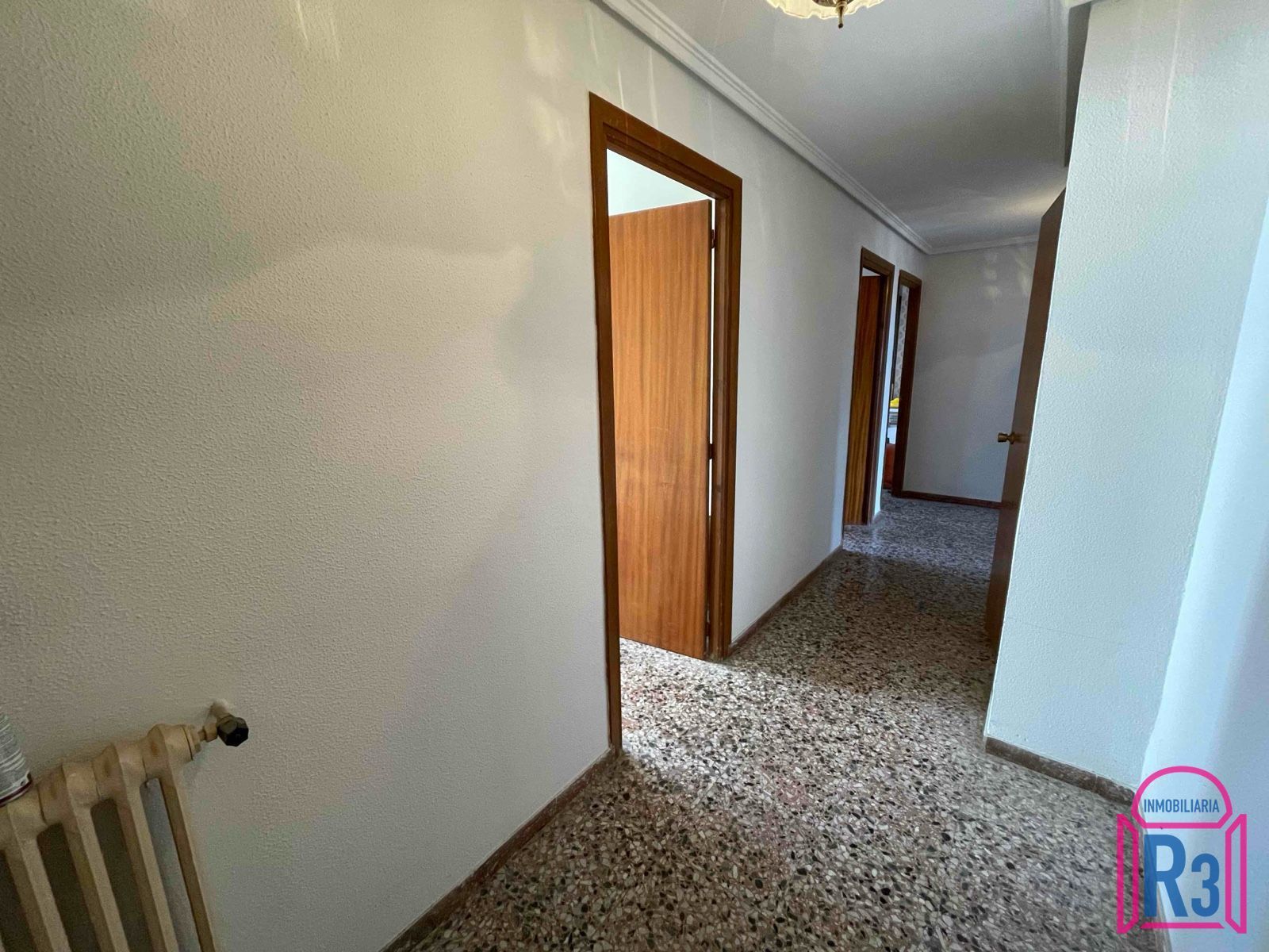 Flat for sale in Valverde de la Virgen  with Heating, Terrace and Storage room