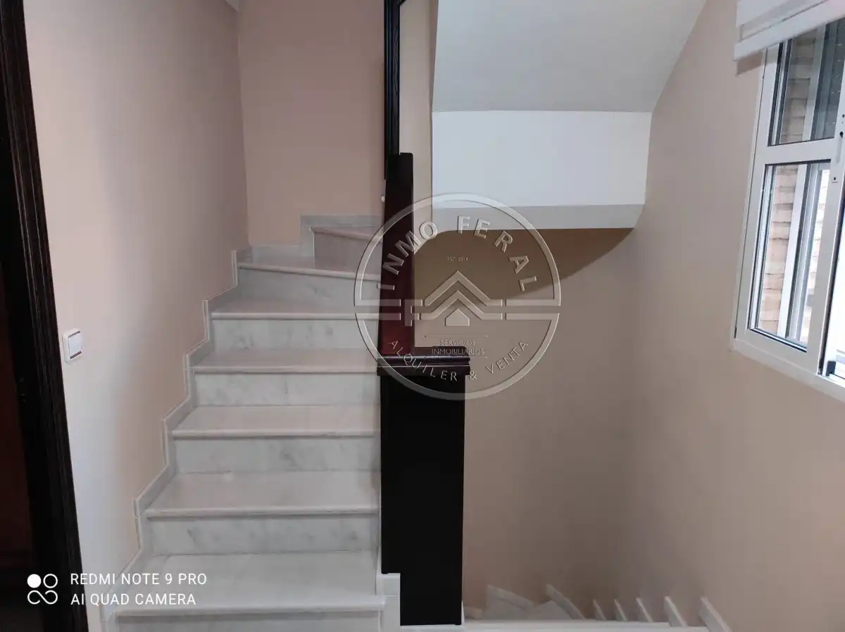 Casa adosada en venda en Écija amb Aire condicionat, Calefacció i Terrassa