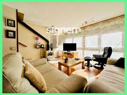 Living room of House or chalet for sale in Manresa  with Air Conditioner, Terrace and Balcony