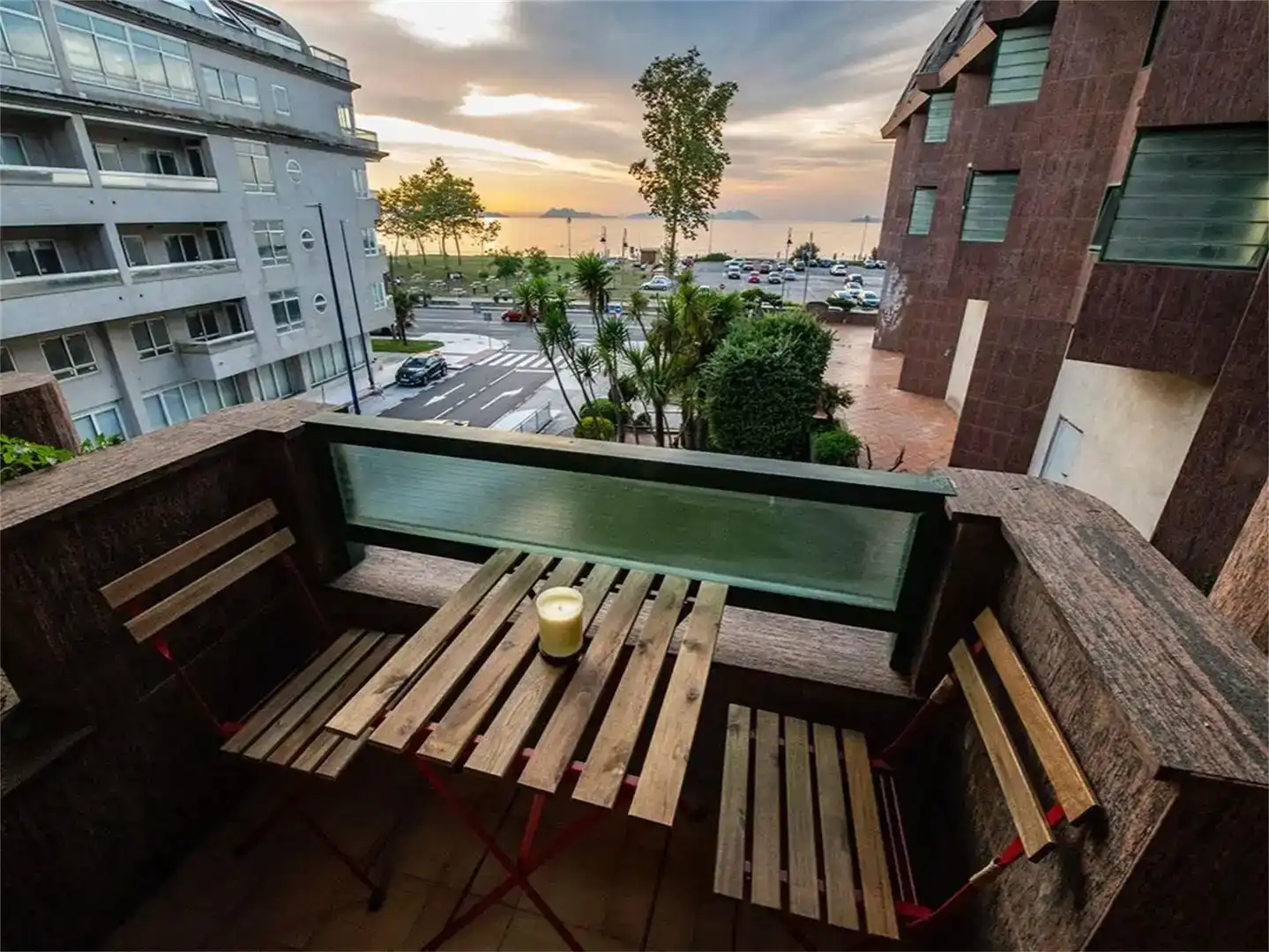 Terrasse von Wohnungen zur Miete in Vigo  mit Möbliert und Balkon