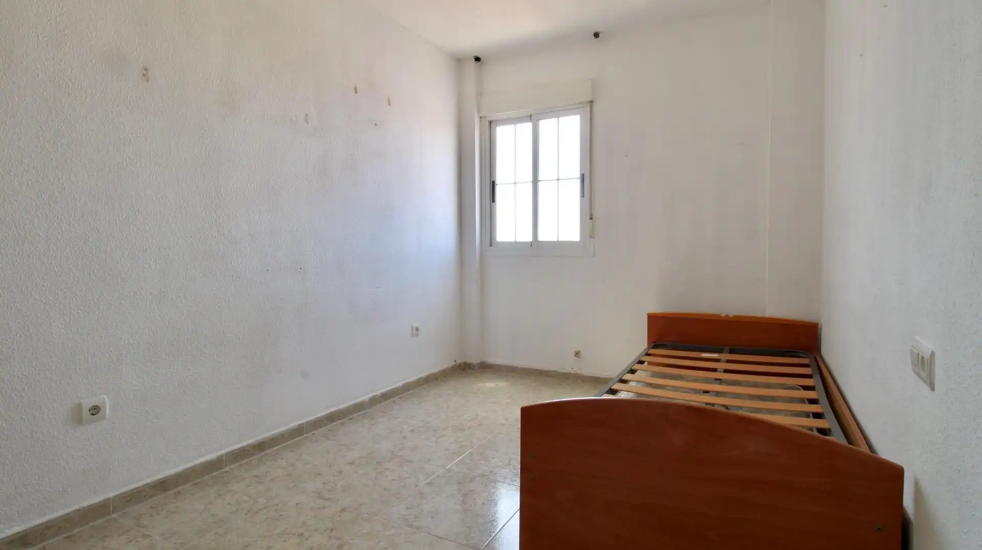 Dormitori de Casa adosada en venda en Roquetas de Mar amb Terrassa i Piscina comunitària