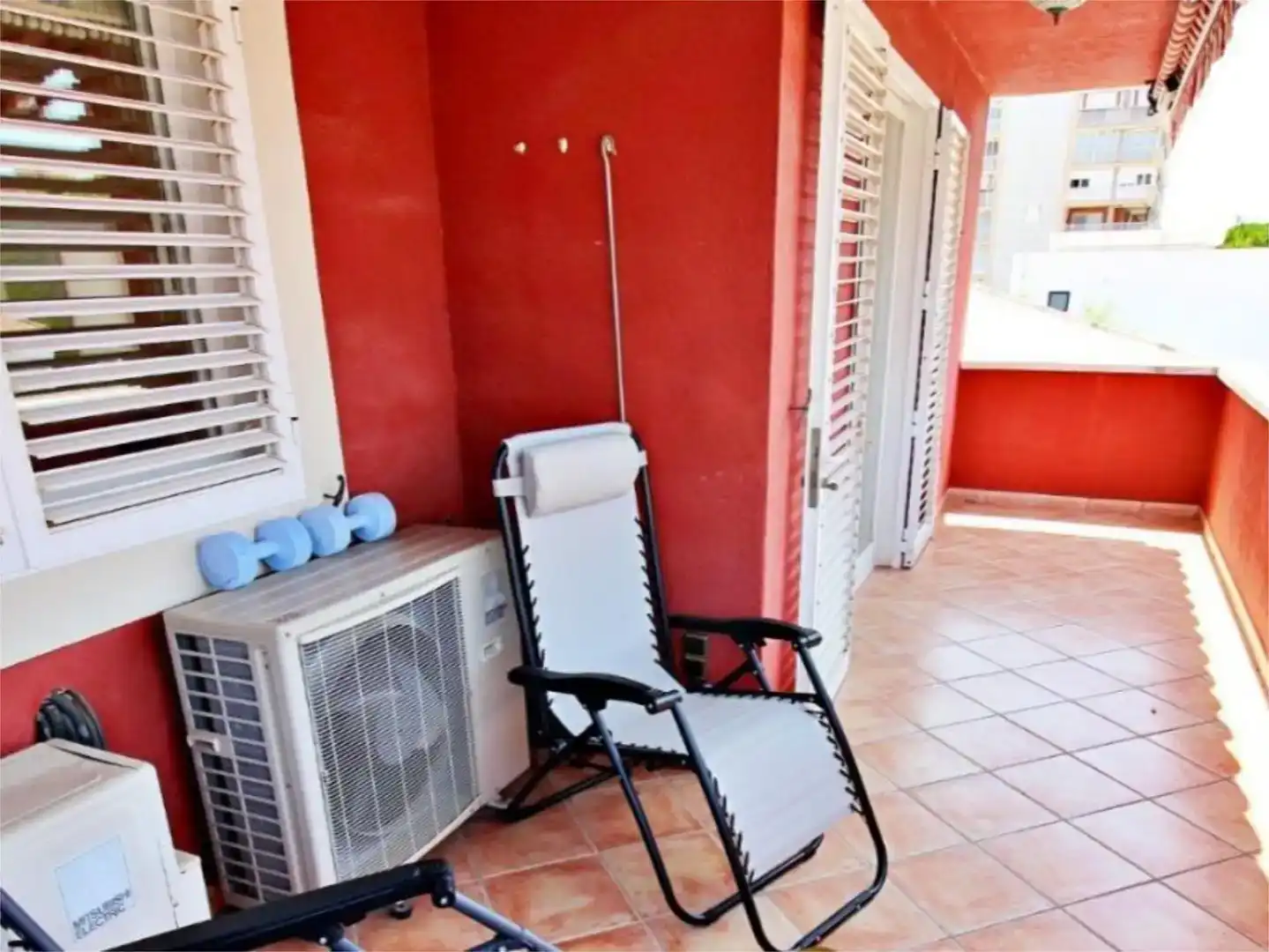Terrassa de Casa o xalet en venda en Benicasim / Benicàssim amb Aire condicionat, Piscina i Balcó