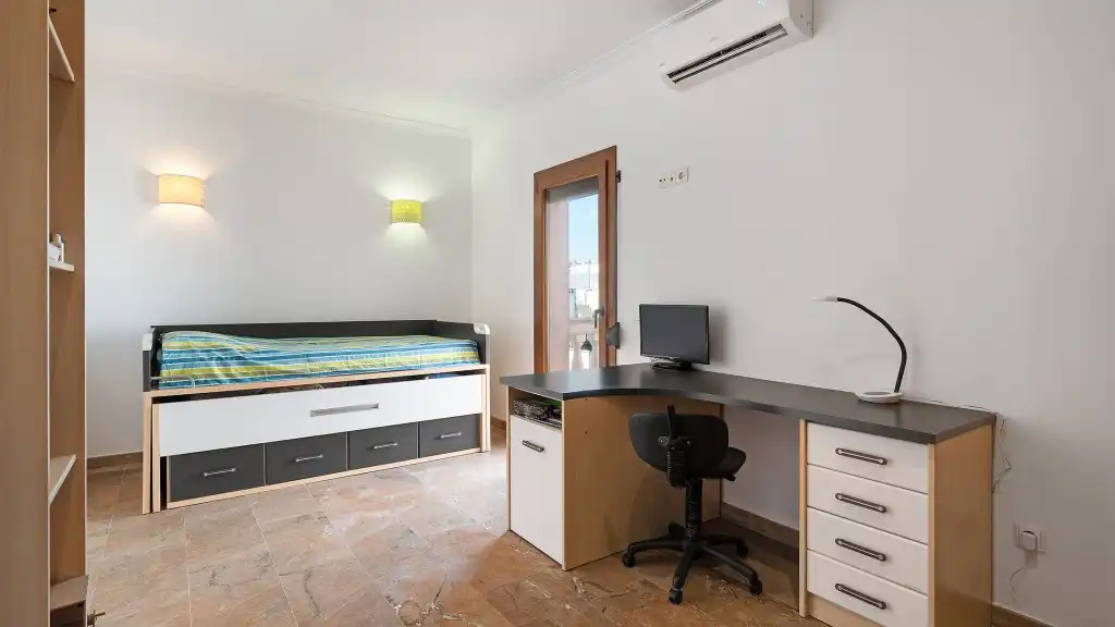 Habitación de Casa o chalet en venta en  Palma de Mallorca con Jardín privado, Terraza y Trastero