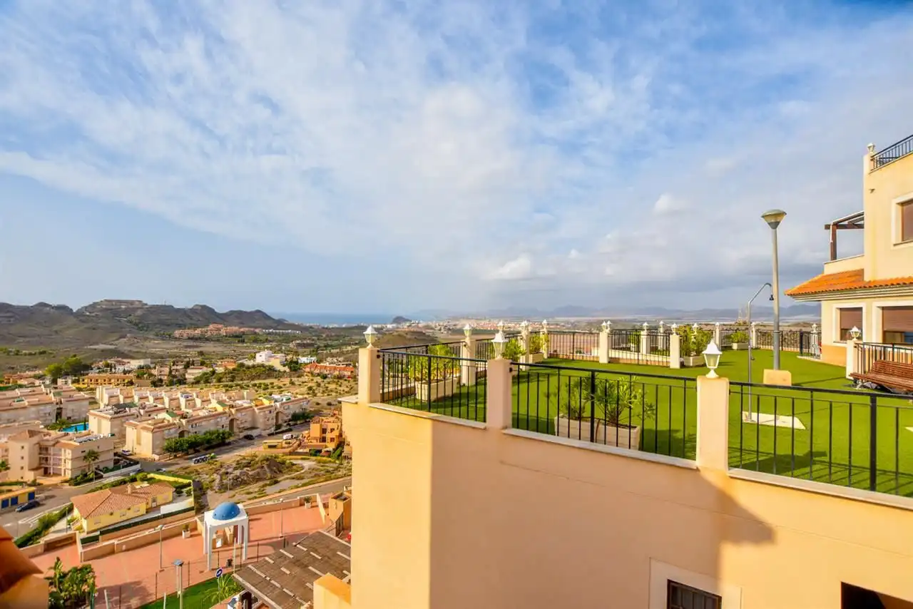 Vista exterior de Ático en venta en Águilas con Amueblado