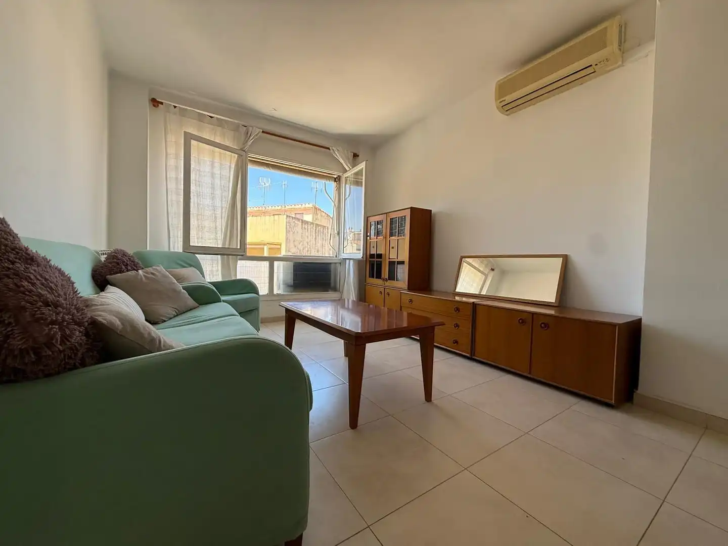Sala d'estar de Pis en venda en Tarragona amb Calefacció i Parquet