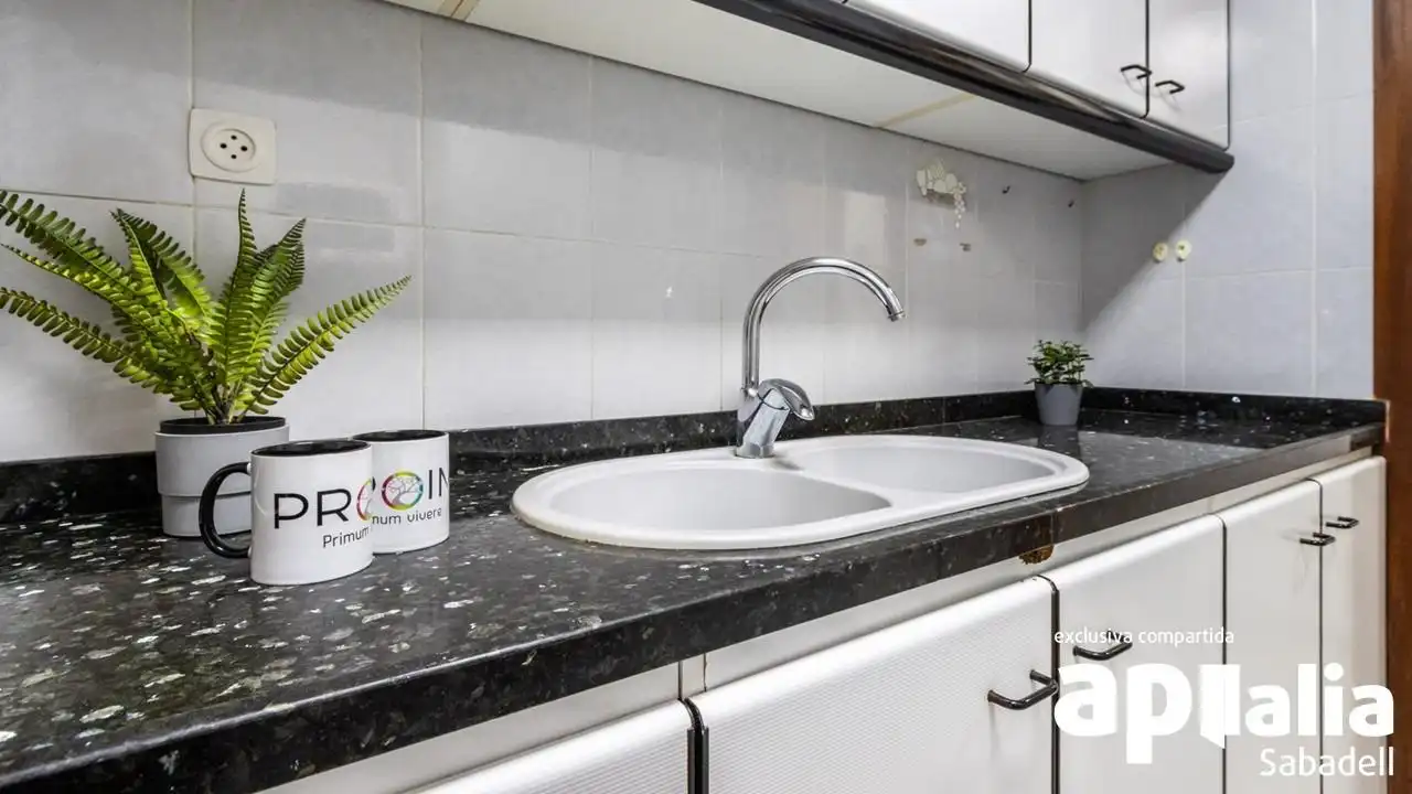 Ground floor for sale in Plaza de Ròmul, Can Rull