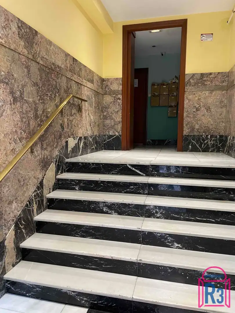 Oficina amb ascensor en venda a Villa Benavente (exterior a Burgo Nuevo), imagen 7