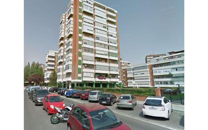 Exterior view of Flat for sale in Valladolid Capital  with Terrace