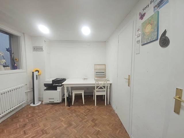 Local comercial en Venta en  Calle Cuesta de la Reina 3, 3 en San Juan