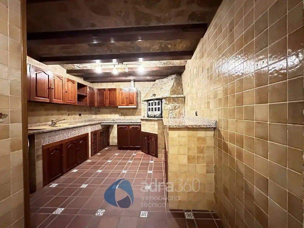 Kitchen of Houses for sale in Lardero  with Air Conditioner, Heating and Private garden