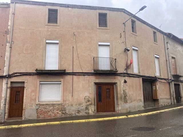 Casa-chalet en Venta en Bisbe Coll, 3 en Ivars d'Urgell