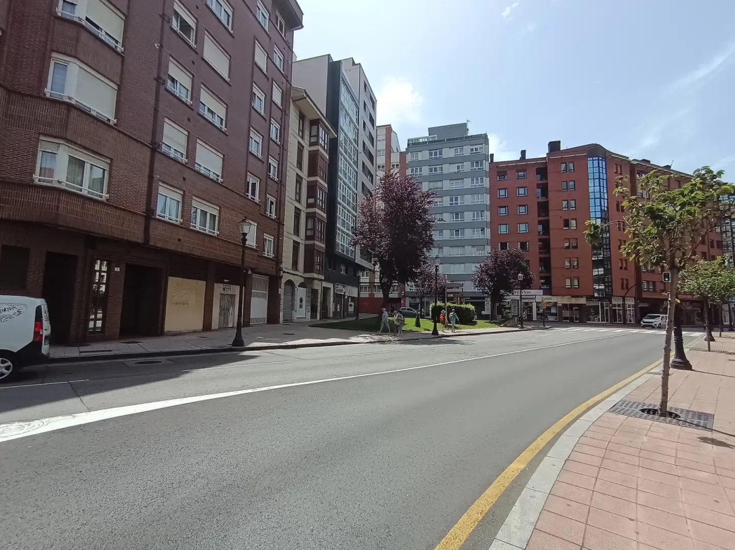 Vista exterior de Piso de alquiler en Gijón  con Calefacción, Parquet y Terraza