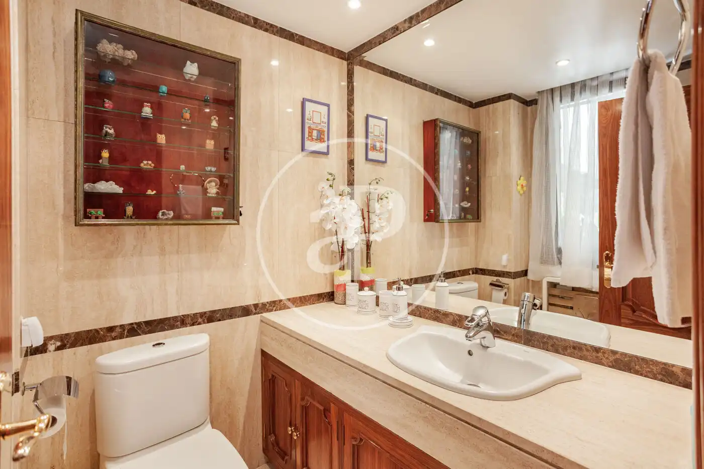 Baño de Casa o chalet en venta en Pozuelo de Alarcón con Aire acondicionado, Calefacción y Jardín privado