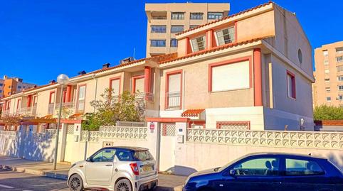 Foto 2 de Casa adosada en venda a Calle Afrodita, Albufereta, Alicante / Alacant