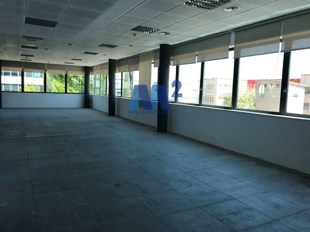 Oficina en Alquiler en Zona Industrial