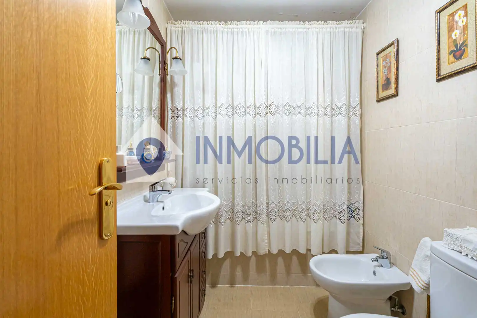Bedroom of Flat for sale in Madrid  with Air Conditioner, Heating and Storage room