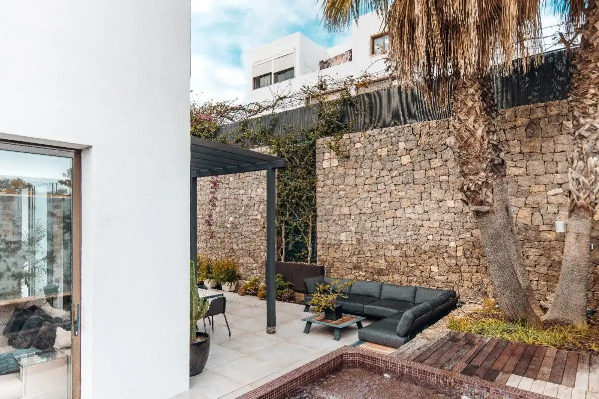 Terraza de Planta baja en venta en Sant Josep de sa Talaia con Aire acondicionado, Calefacción y Jardín privado