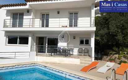 Swimming pool of House or chalet for sale in L'Escala  with Air Conditioner, Heating and Private garden