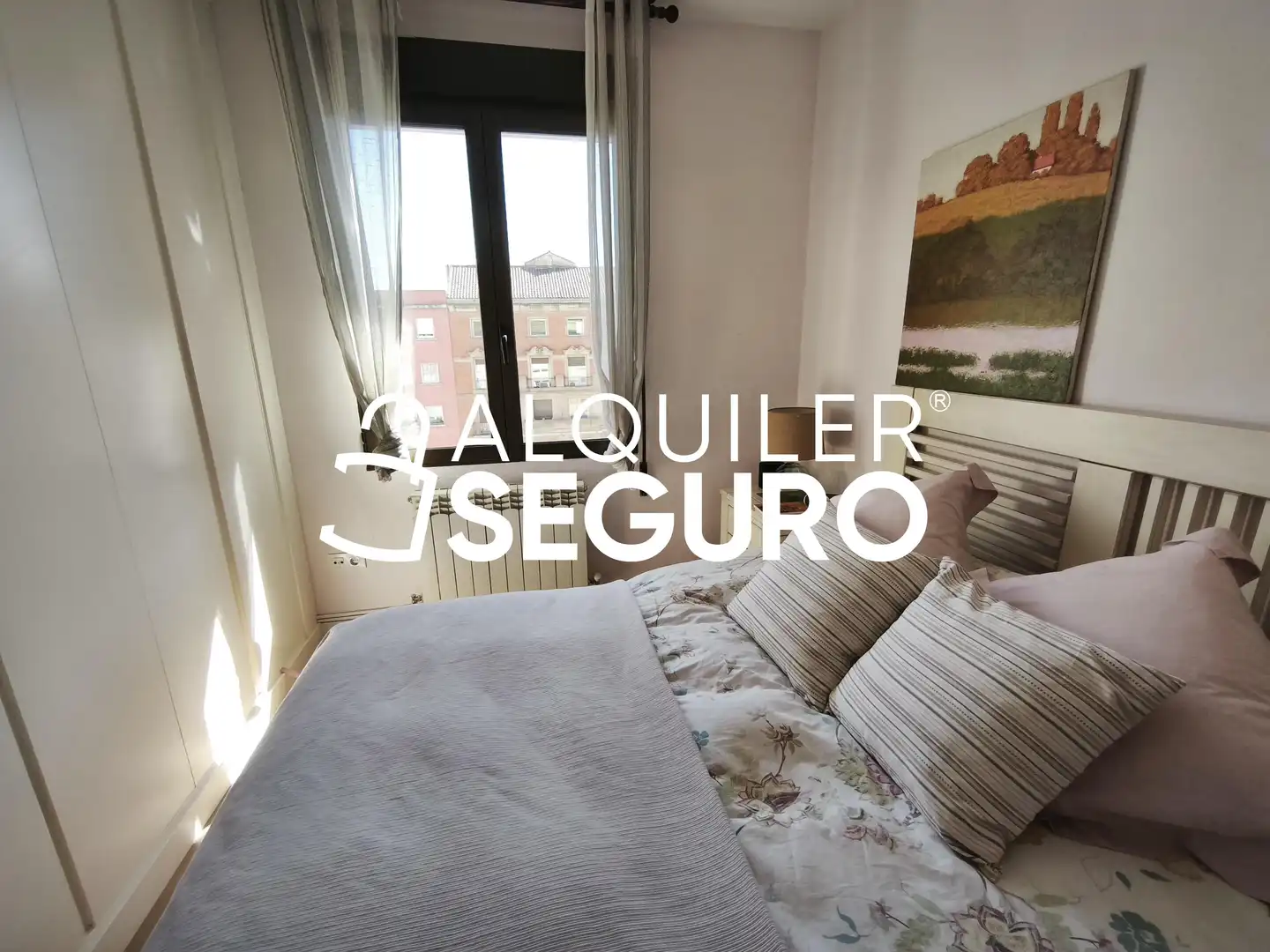 Habitación de Piso de alquiler en Zaragoza con Aire acondicionado y Calefacción