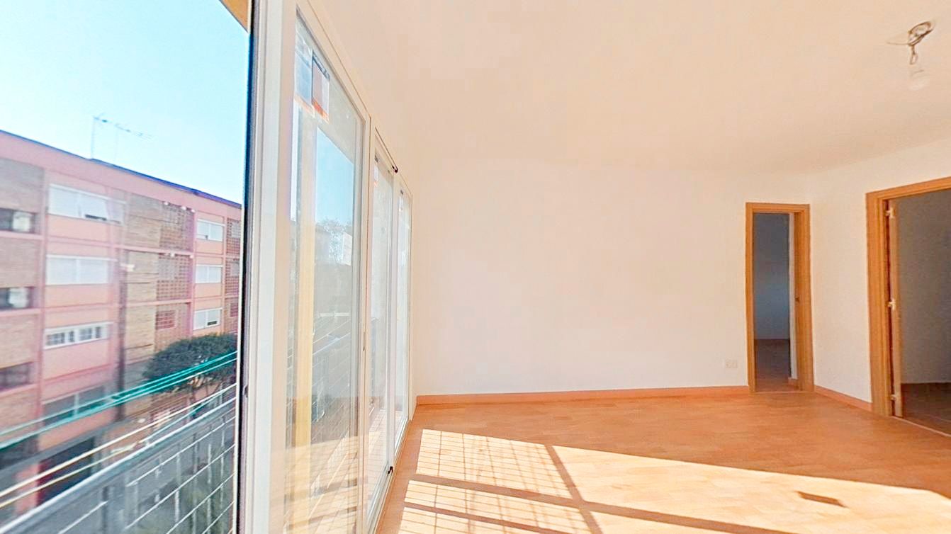 Habitación de Piso en venta en Badalona con Terraza