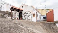 Vista exterior de Casa o xalet en venda en Moya (Las Palmas) amb Terrassa