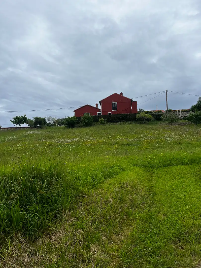 Residencial en venda en Valdáliga