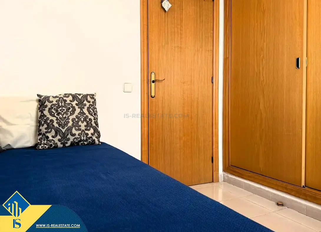 Dormitori de Pis en venda en Santa Eulària des Riu amb Terrassa, Moblat i Balcó