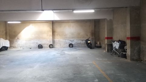 A la venta gran almacen, planta baja, situado en calle tranquila y cercana a la diagonal y san Antonio, siendo además de muy fácil