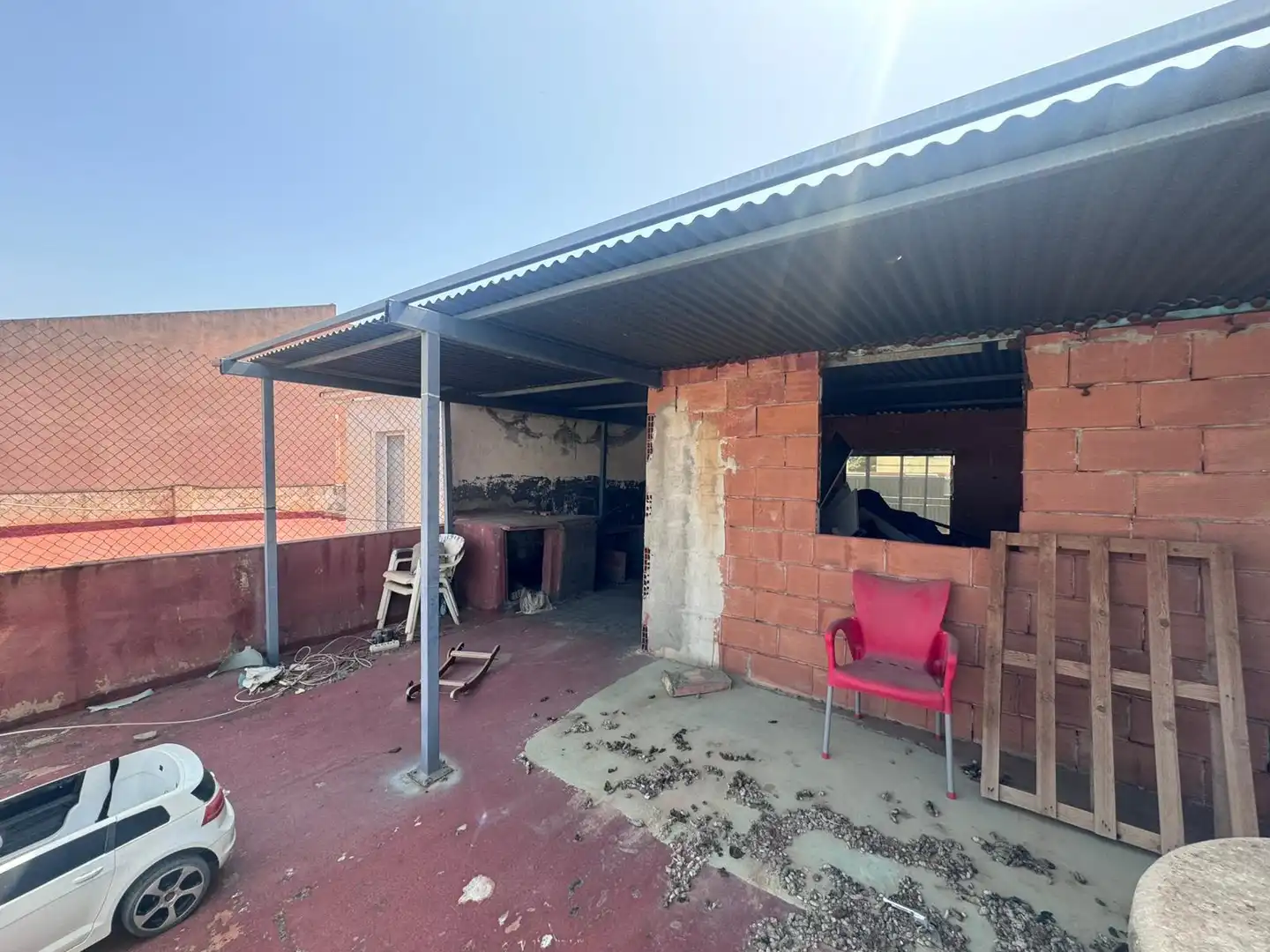 Casa aparellada amb piscina en venda a Ciudad Jardín, imagen 2
