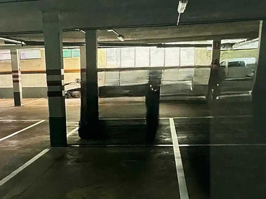 Parkplatz von Wohnung zur Miete in Oviedo 