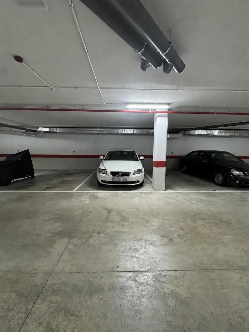 Parkplatz von Wohnung zum Verkauf in Santa Cruz de Bezana mit Heizung und Möbliert