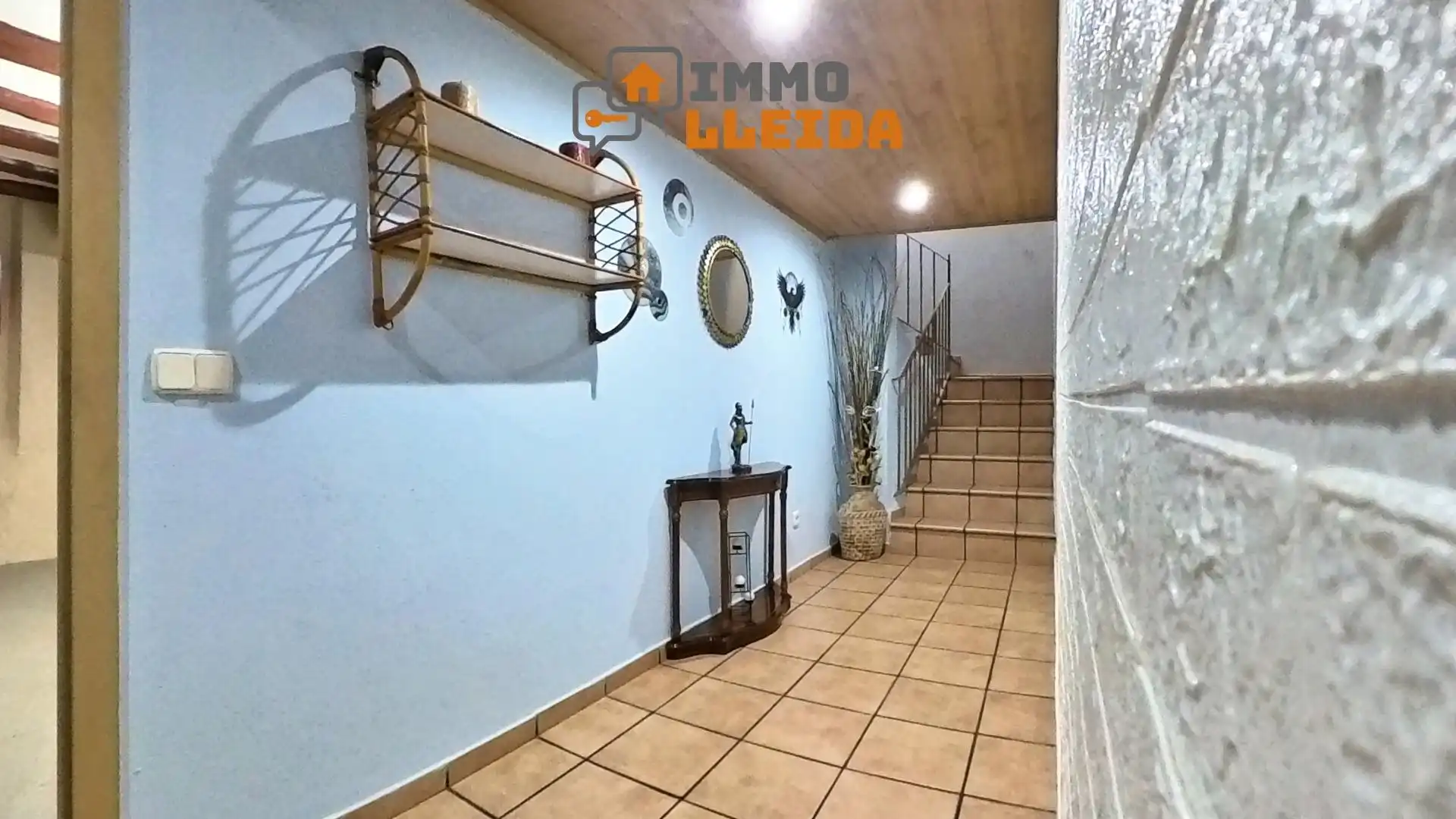 Detached homes for sale in Camarasa  with Terrace, Storage room and Furnished