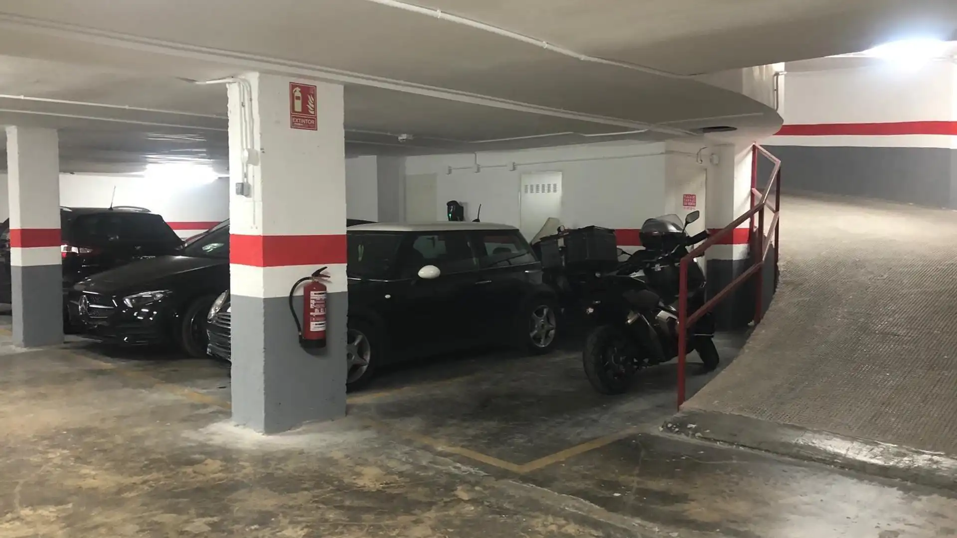 Garatge en venda a BURJASOT, Barrio de Benicalap