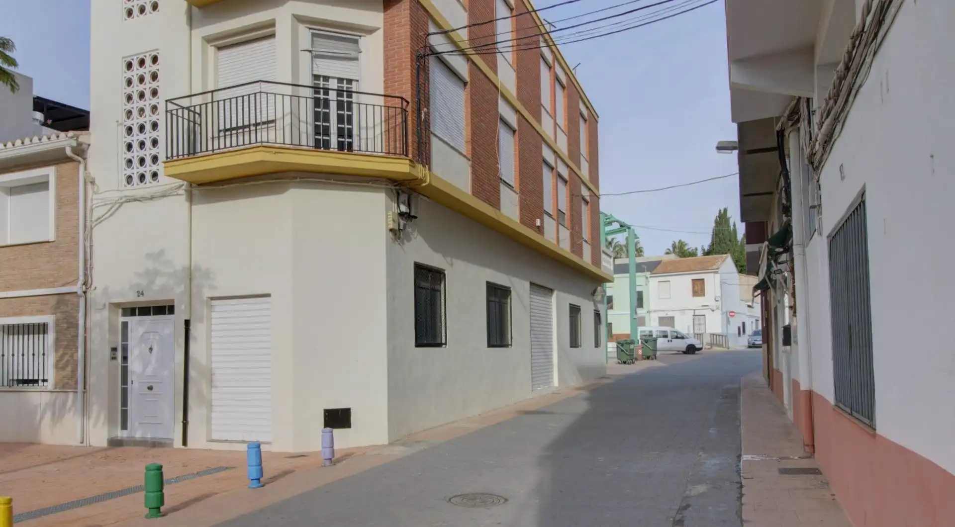 Vista exterior de Local de alquiler en Almenara