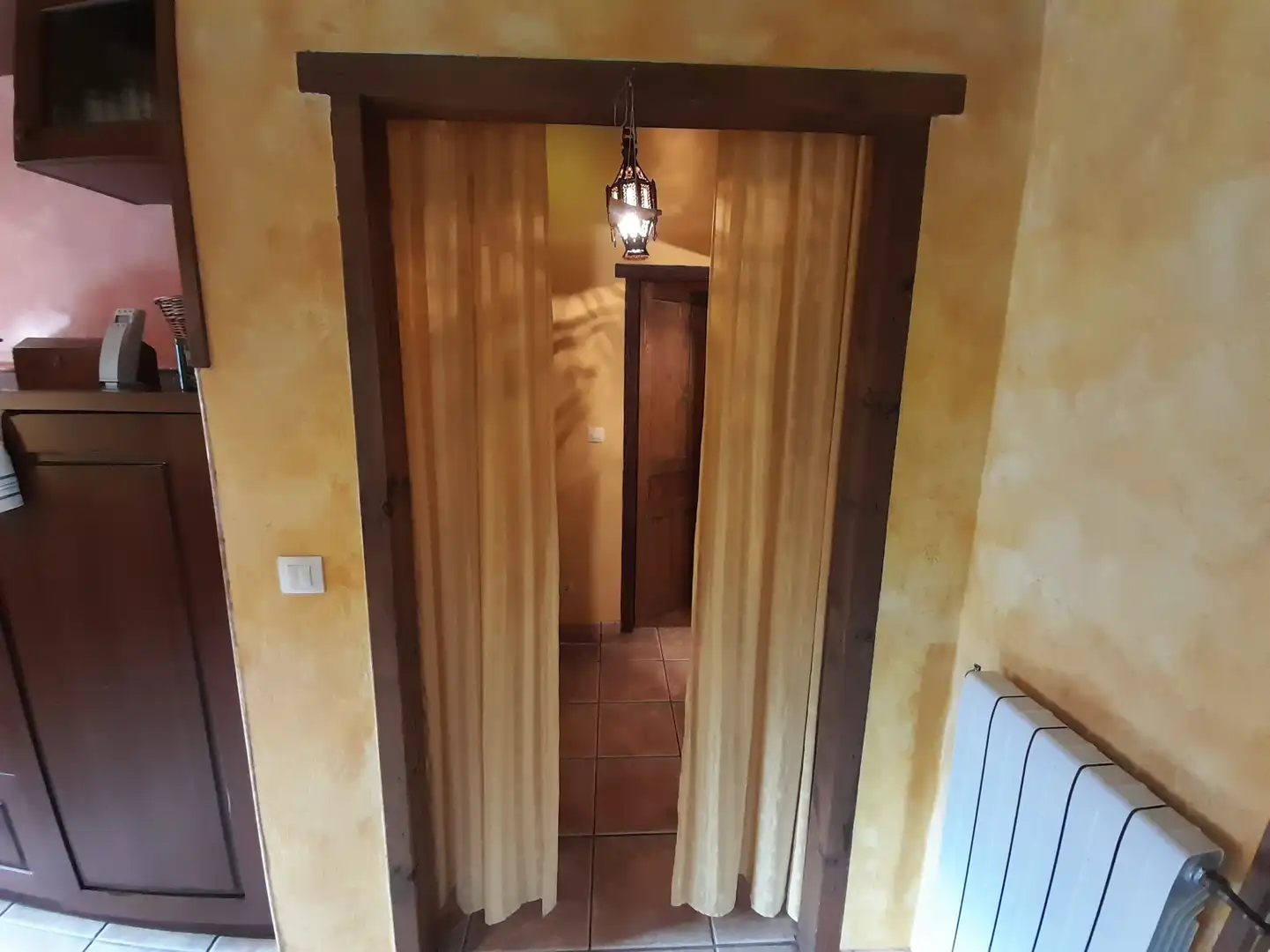 Casa adosada en venda en Caso amb Calefacció, Terrassa i Traster