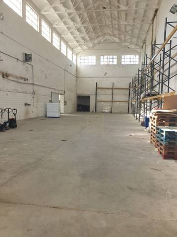 Nave industrial en Alquiler en Entrambasaguas - barrio montarron en Entrambasaguas