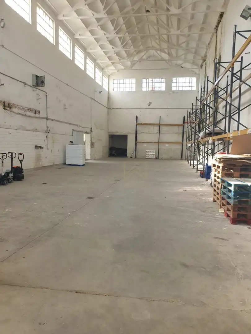 Nau industrial de lloguer en Entrambasaguas