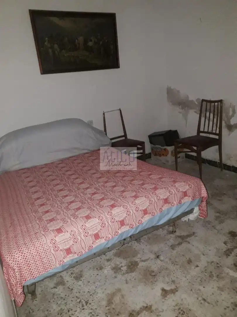 Dormitori de Casa o xalet en venda en Alcubillas