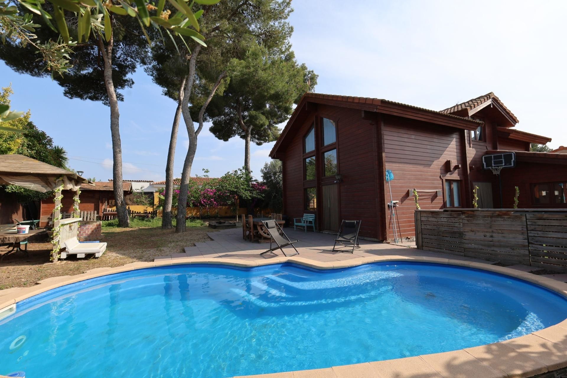 Jardín de Casa o chalet en venta en Banyeres del Penedès con Aire acondicionado, Calefacción y Jardín privado