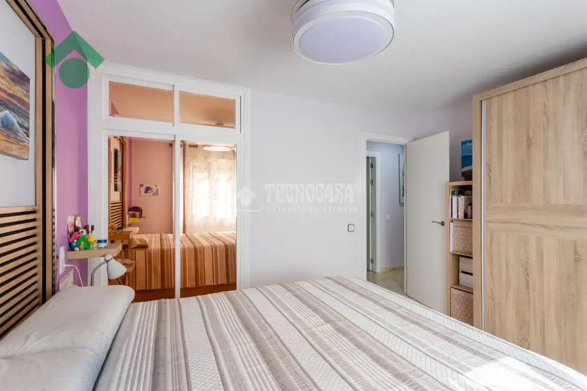 Bedroom of Flat for sale in Vélez-Málaga  with Terrace