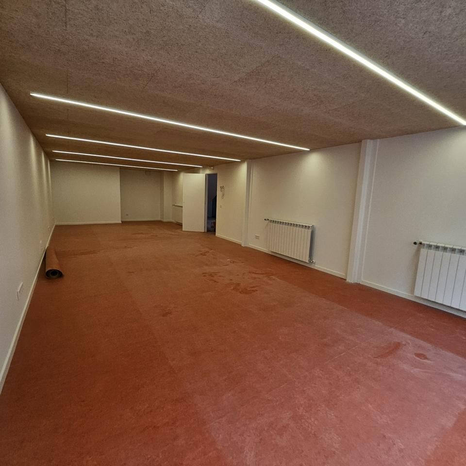 Premises to rent in  Pamplona / Iruña