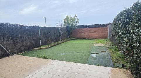 Foto 2 de Casa adosada de alquiler en Carrer Roure, 3, Ciutat Jardí,  Lleida Capital