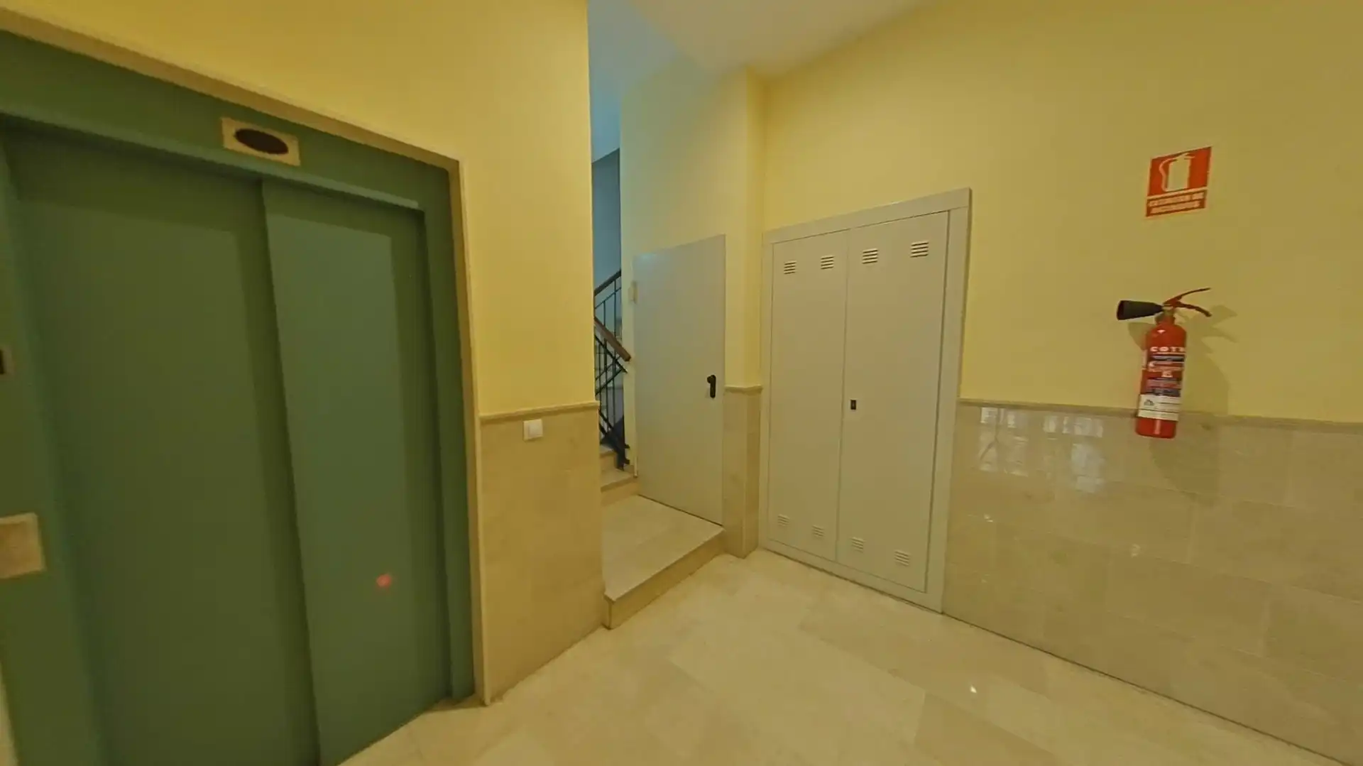 Piso en venta en Linares