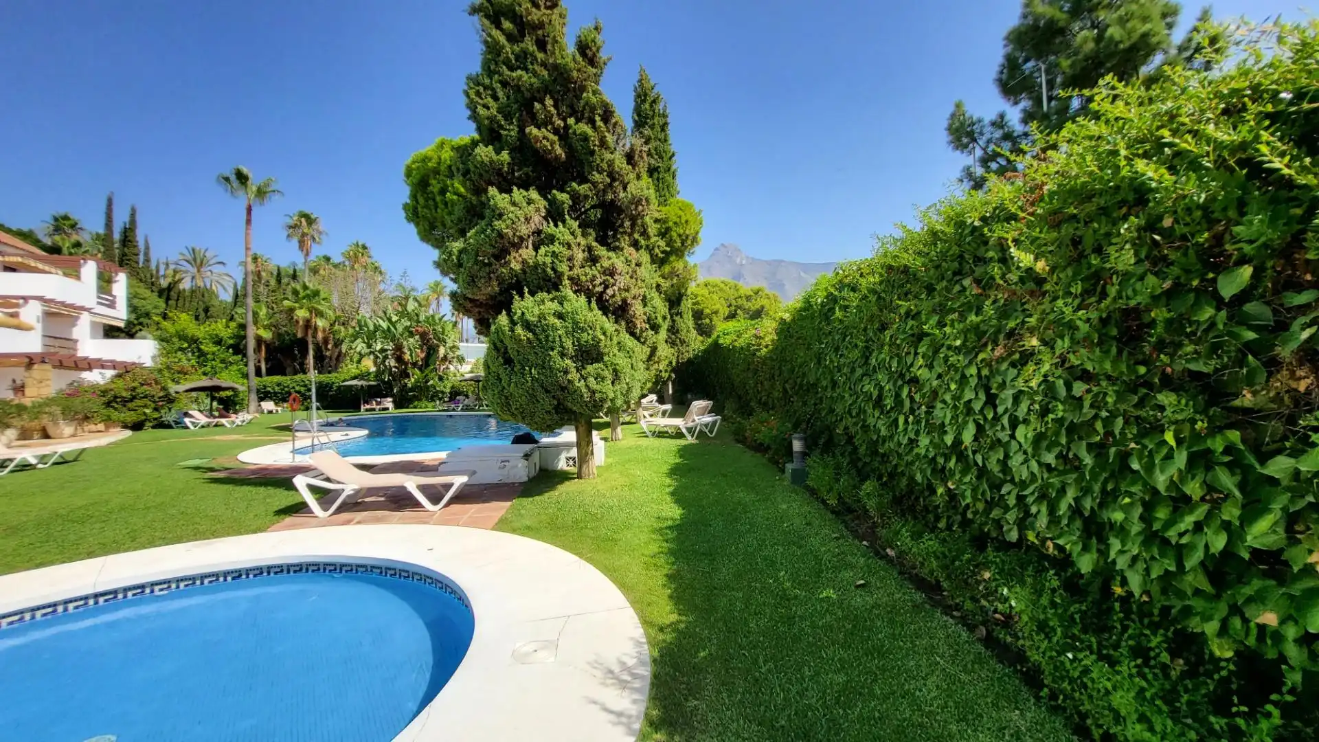 Apartamento con piscina en venta en Milla de Oro, imagen 41