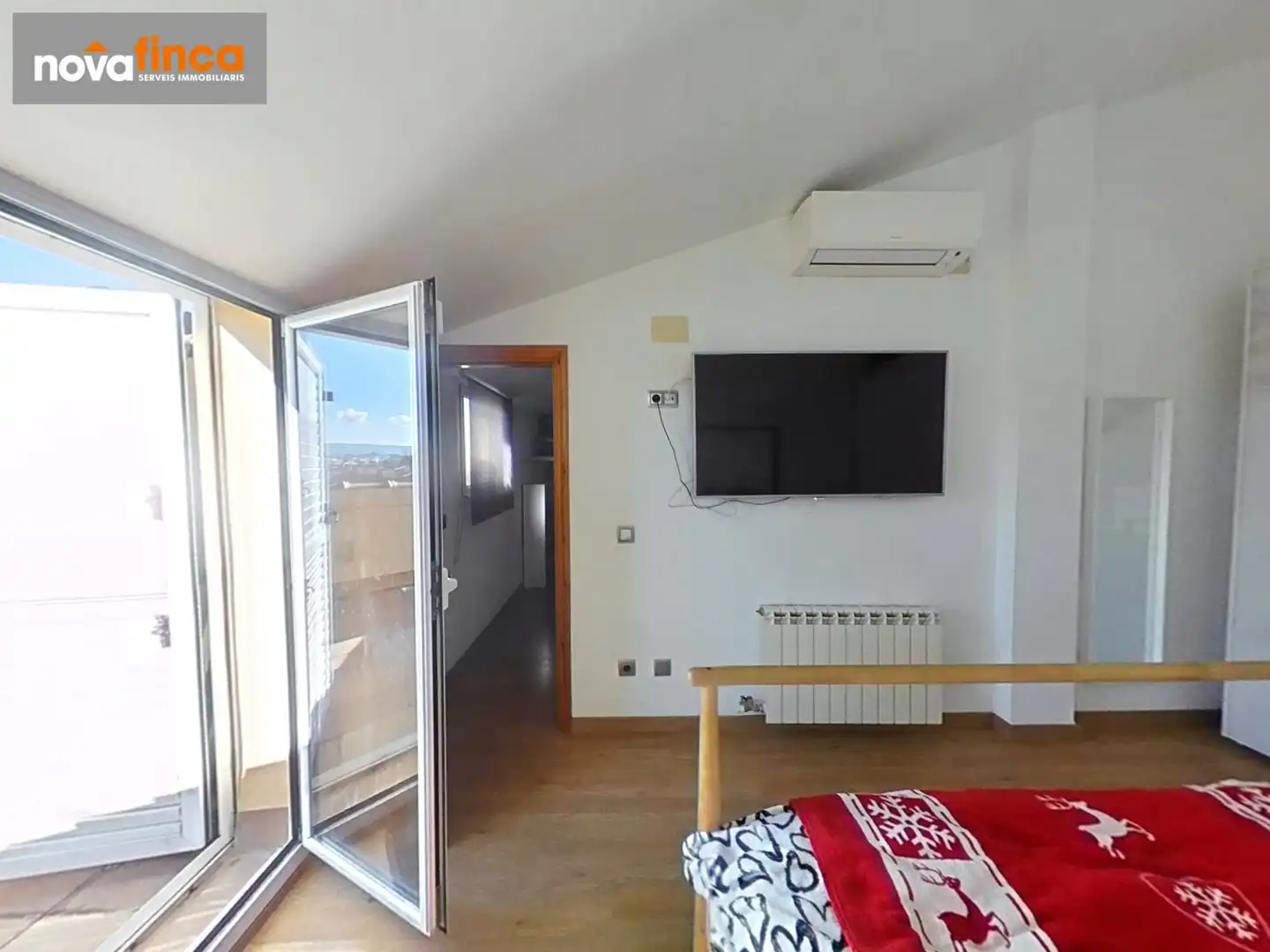 Wohnzimmer von Maisonette zum Verkauf in Palamós mit Klimaanlage, Heizung und Parkett