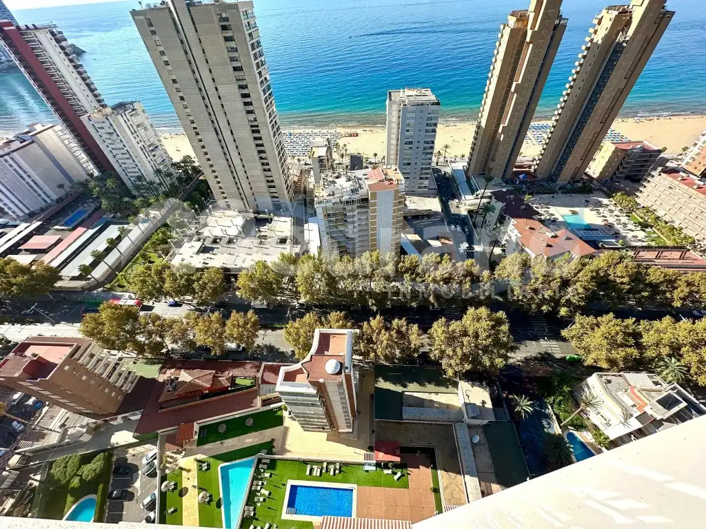 Pis amb piscina de lloguer a Avenida Mallorca