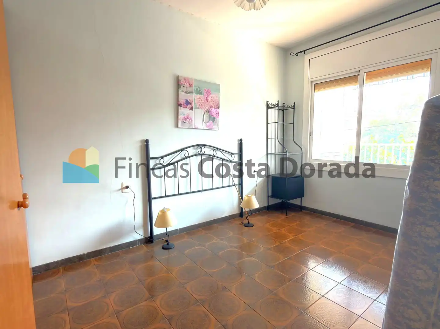 Außenansicht von Wohnung zum Verkauf in Cubelles mit Klimaanlage, Terrasse und Möbliert
