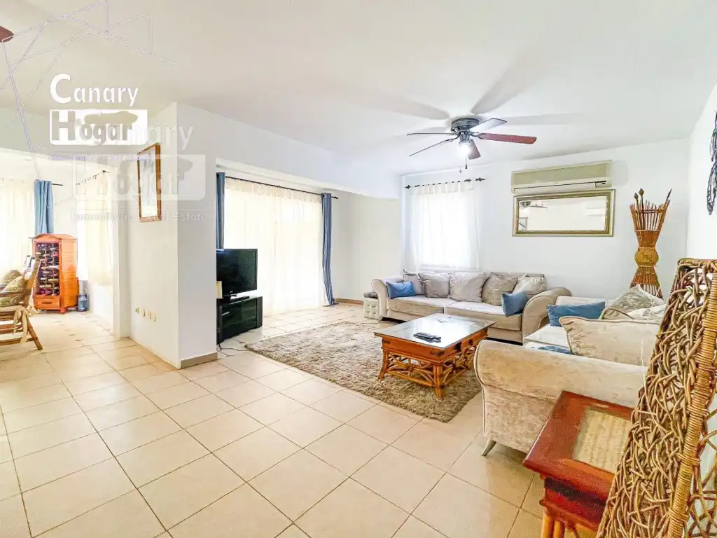 Detached house with terrace for sale in Avenida Kurt Konrad Mayer, imagen 6