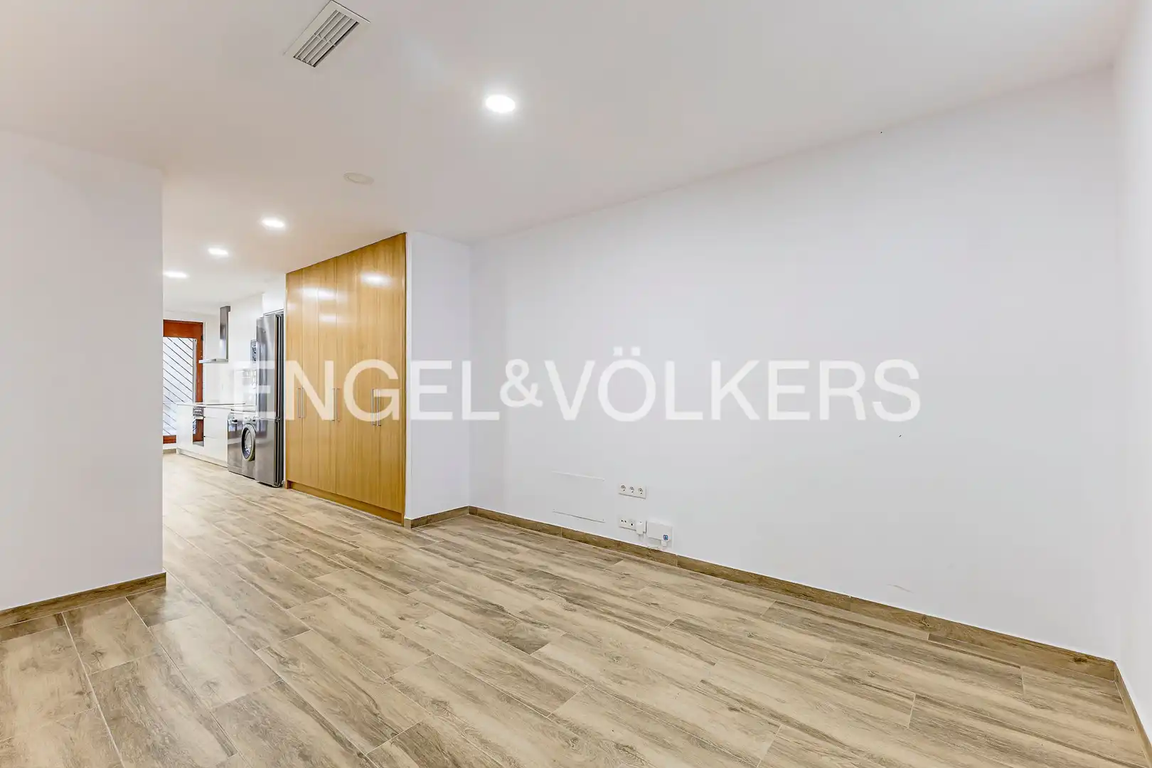 Piso en venta en Barcelona con Aire acondicionado, Calefacción y Terraza